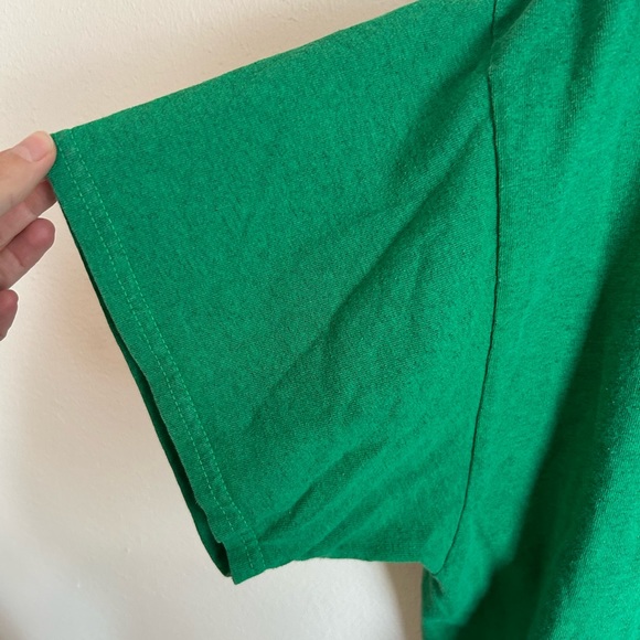 Gildan Vintage Waupaca, Wisconsin T-Shirt Stranger Things - Picture 4 of 8